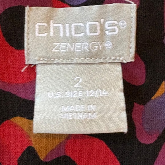 Chico's Zenergy Top Size 2 (Large) Multicolor Leopard Print Long Sleeve Knit EUC - Picture 6 of 10